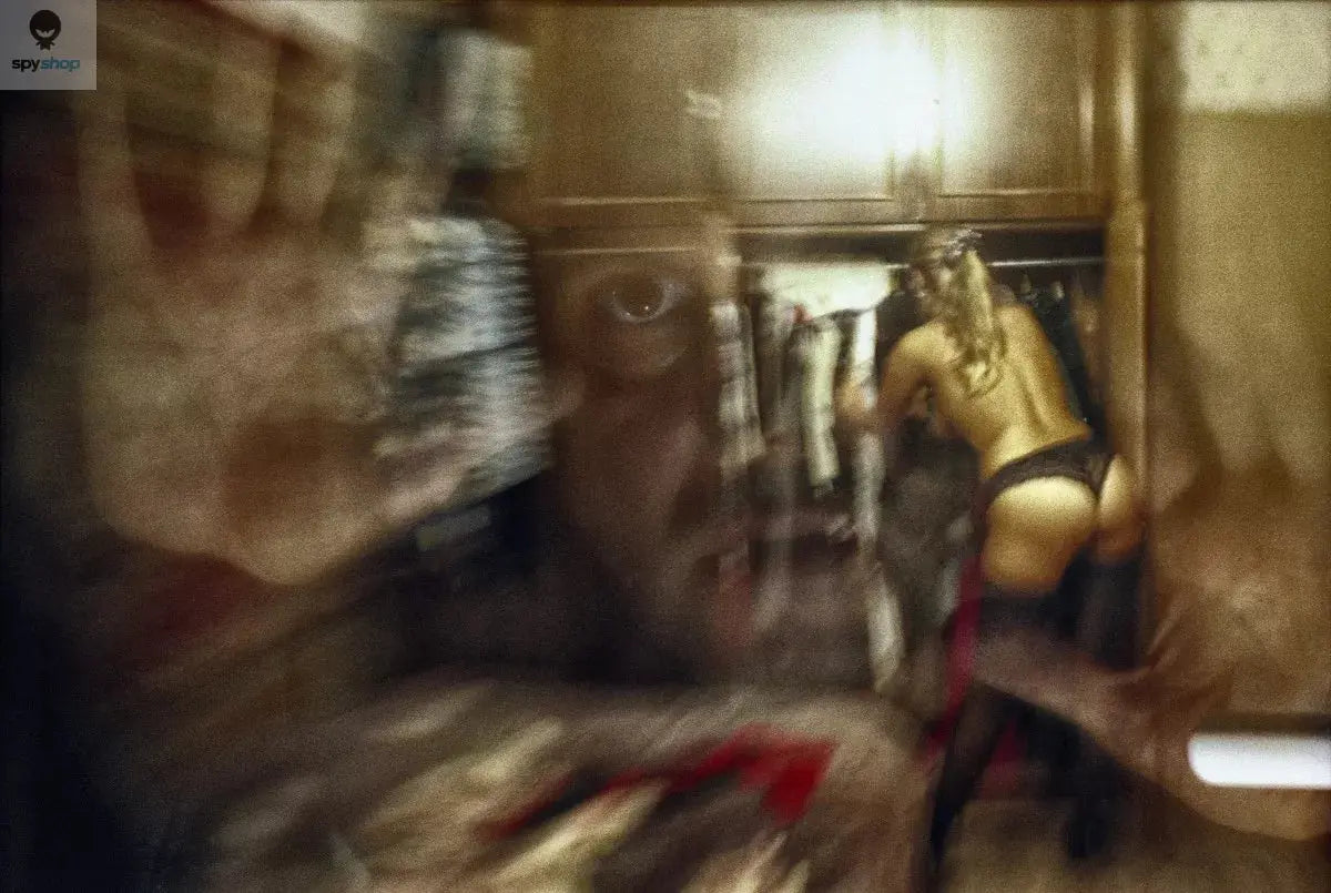 Detecting-Hidden-Cameras-in-Your-Accommodation-A-Comprehensive-Guide-TravelPrivacy-HiddenCameras Spy-shop.com