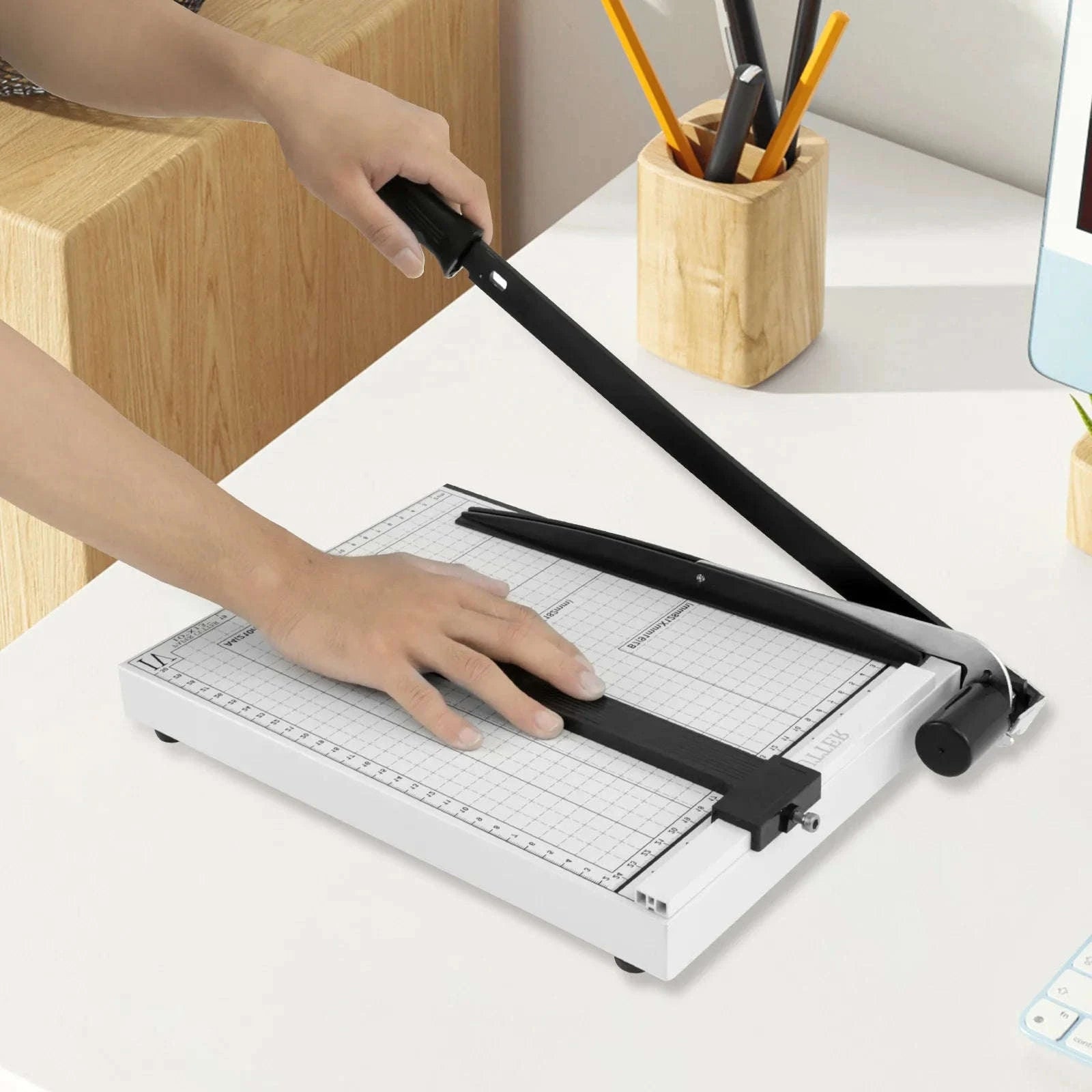 12-Inch A4 to B7 Paper Cutter – Precise Manual Trimming Tool-Creamy White / United States