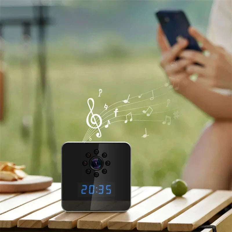 3 in 1 HD 1080P Wifi IP Clock Camera Desk Bluetooth Speakers Time Display Video Recorders Home Office Video Surveillance Camera-camera with 128GB
