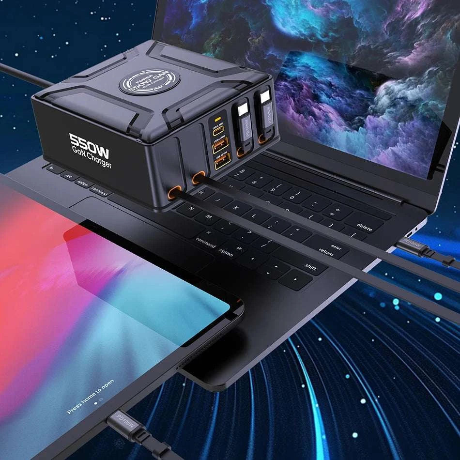 550W 7-in-1 Charging Station with 100W Retractable USB-C Cables-UK Plug