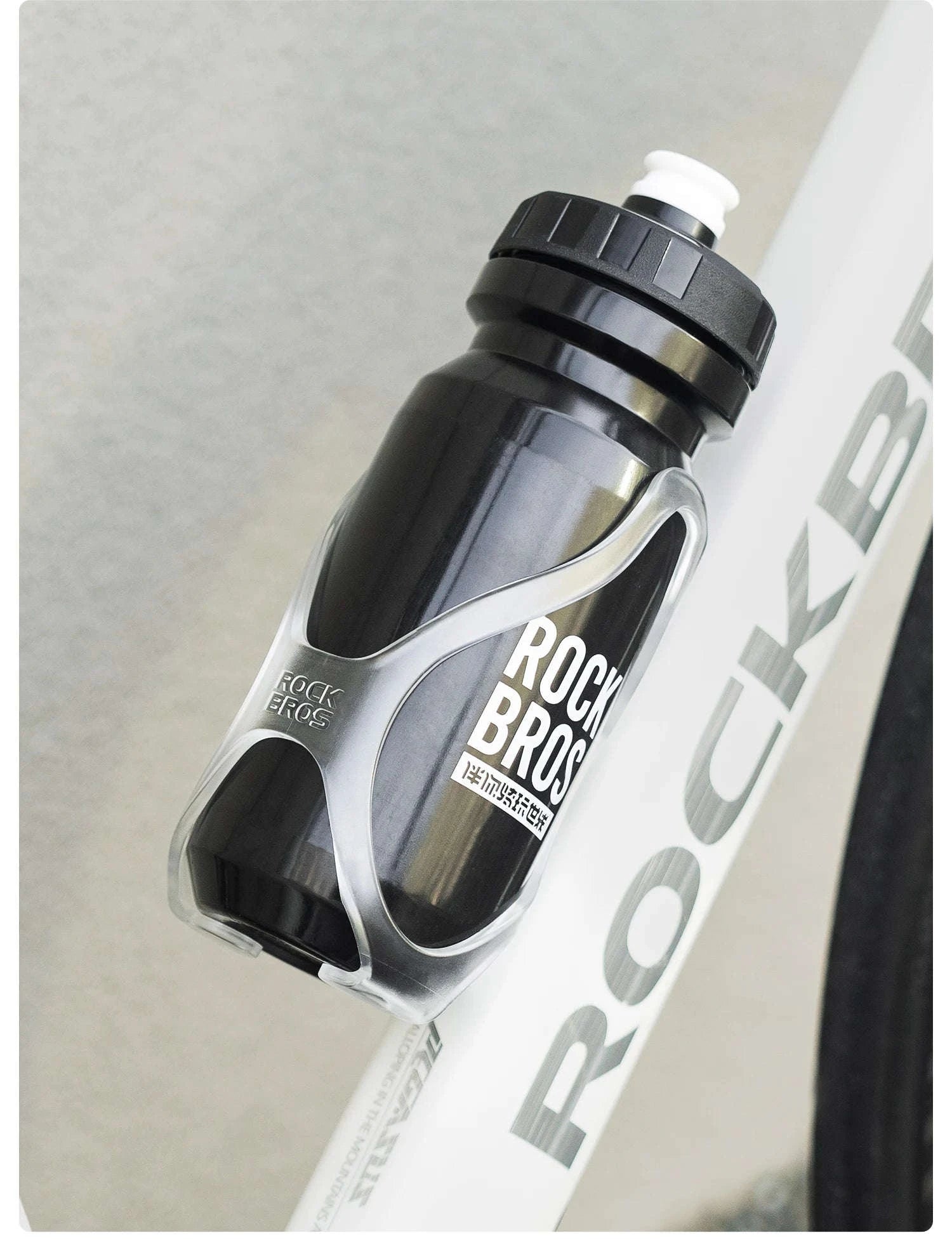 600ml Cycling Water Bottle with Bike Cage-310037001