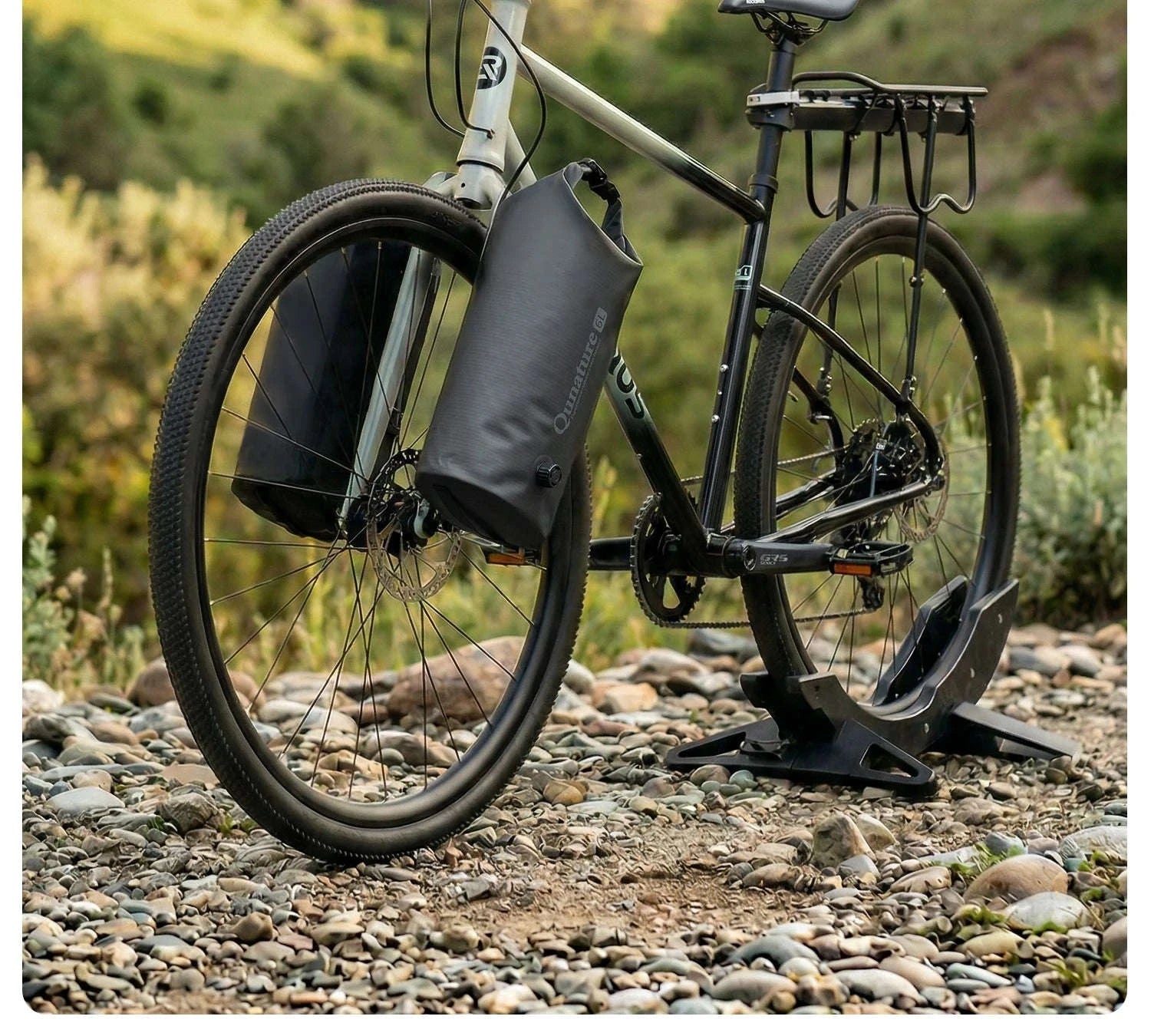 6L Waterproof Bikepacking Fork Bag with Magnetic Mount-H75