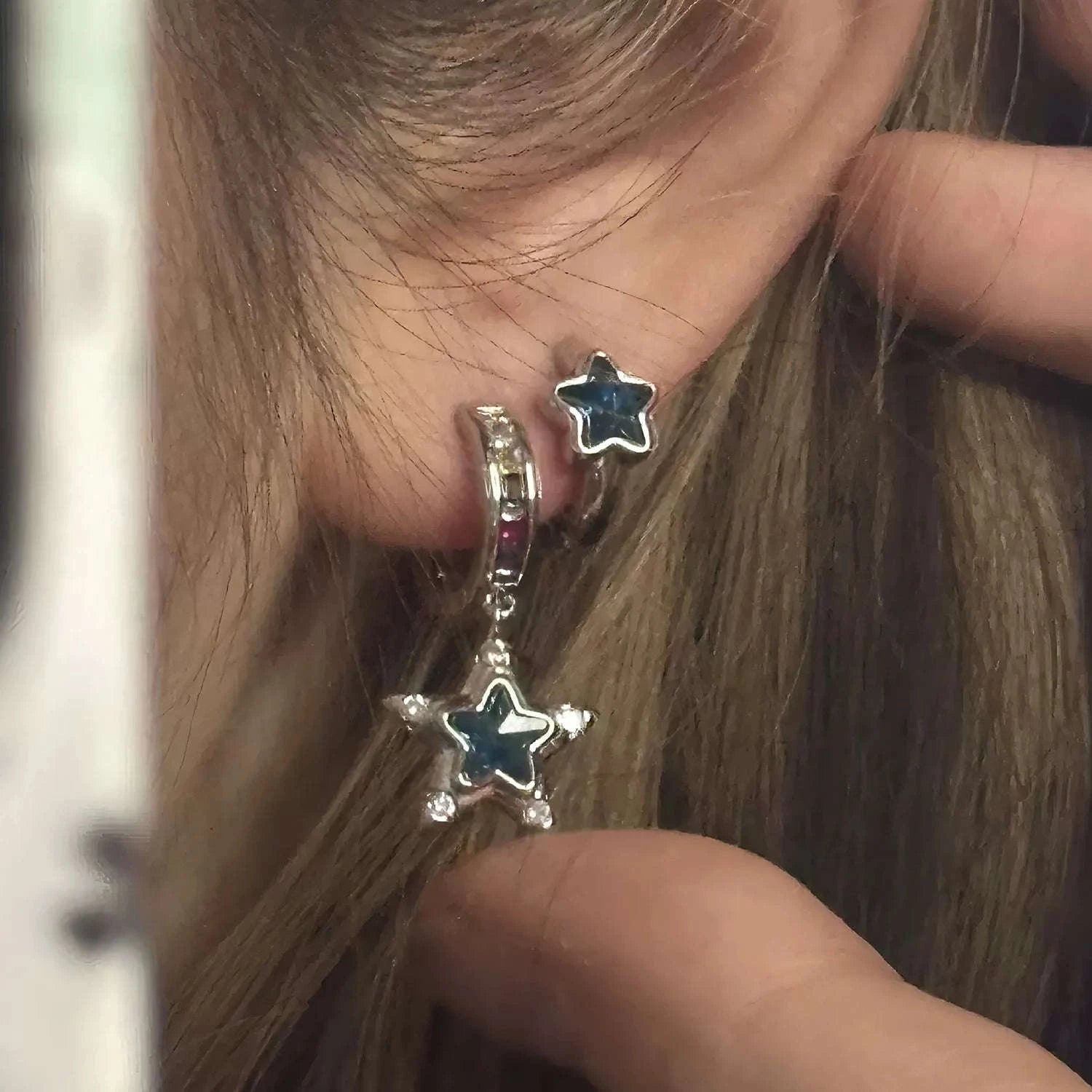 925 Sterling Silver CZ Star Moon Asymmetric Hoop Earrings-30HLZY4617-01