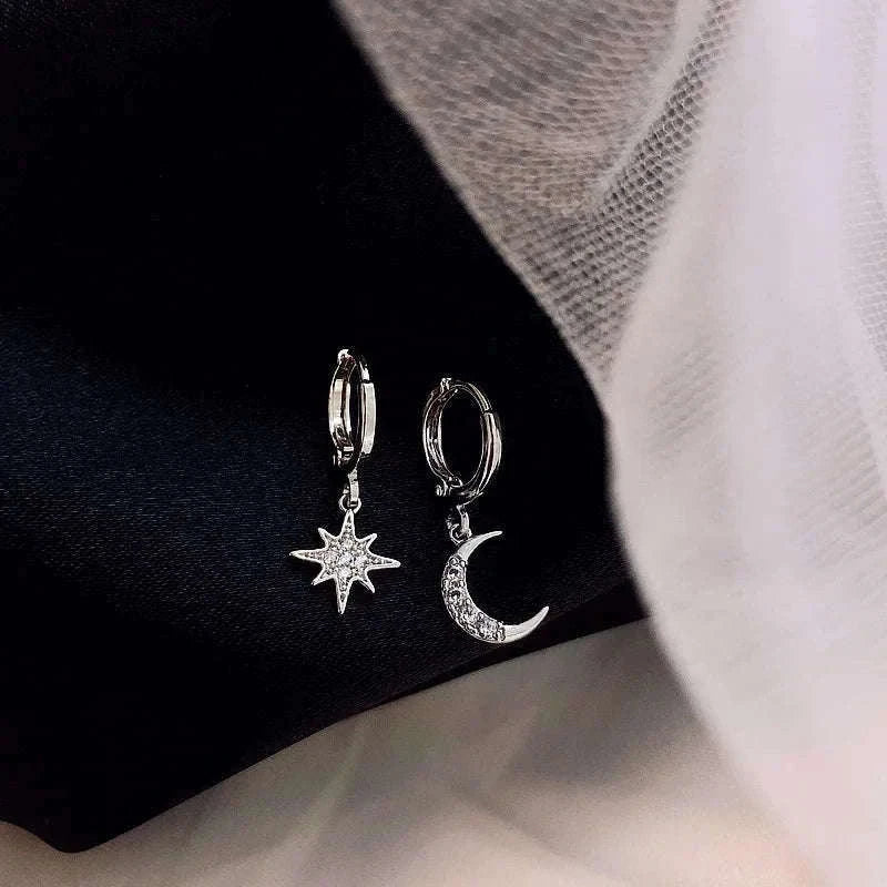 925 Sterling Silver CZ Star Moon Asymmetric Hoop Earrings-30HLZY4617-01