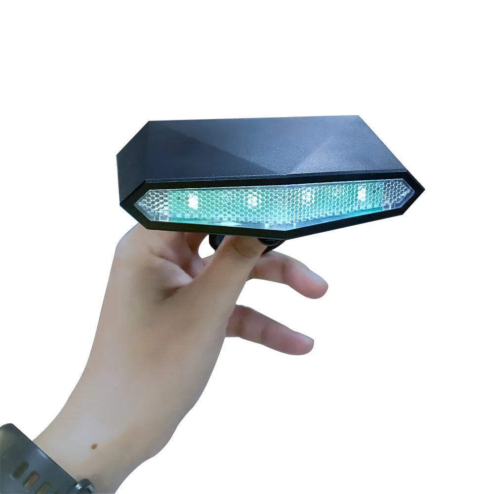 Waterproof 4G GPS Tracker Bikes SMS Locating GPS Tracker 60 Days Real Time Tracking Bicycle Lamp Rastreador