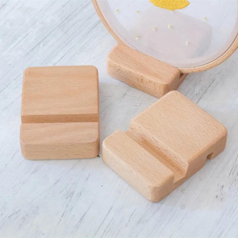 Stand in legno per cerchio ricamo e accessori