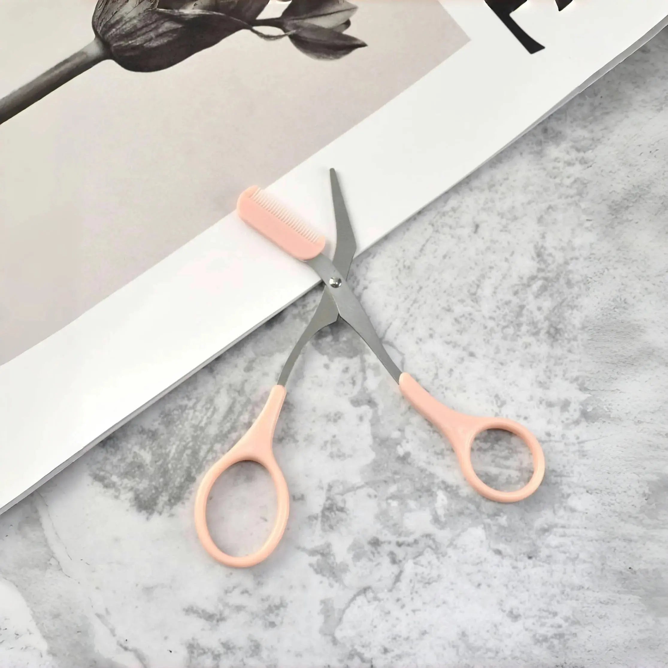 Pink eyebrow trimming scissors with built-in comb - stainless steel, precise grooming tool, creating perfect eyebrows Spy-shop.com