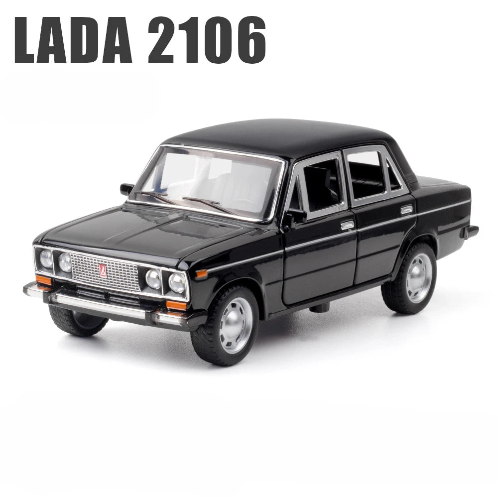 1/24 LADA 2106 Alloy Scale Car Model Diecast Vehicles Car Toys with Sound and Light Toys Collection for Boys Birthday Gift Kids