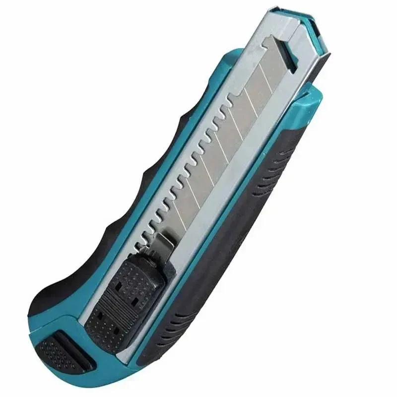Makita D-65713 18 mm Snap-Off Knife with 8 Blades