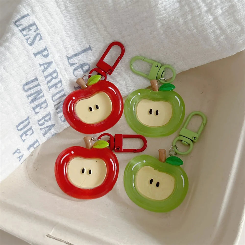 1/2 τεμάχια Cartoon Apple Red Green Cute Keychain για Γυναίκες Lovely Acrylic Apple Shape Bag Decorative Pendant Phone Key Chain Gifts