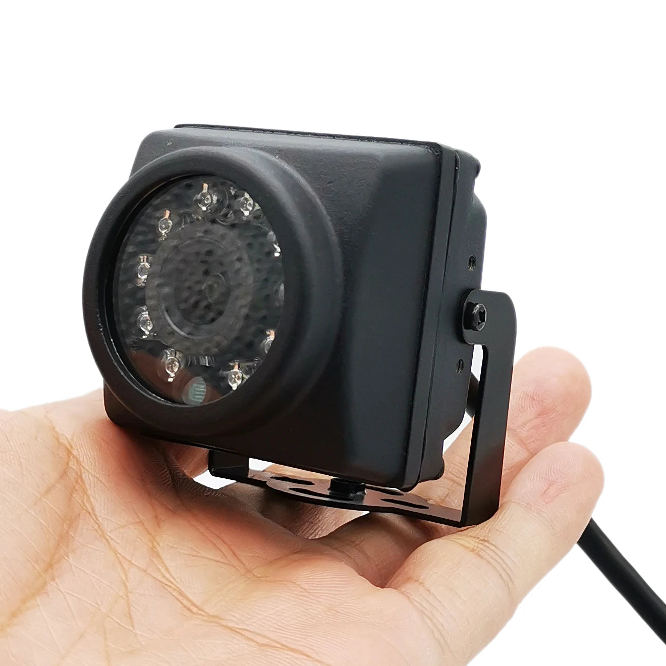 Piccola telecamera IP POE miniatura per esterni con visione notturna e audio IR