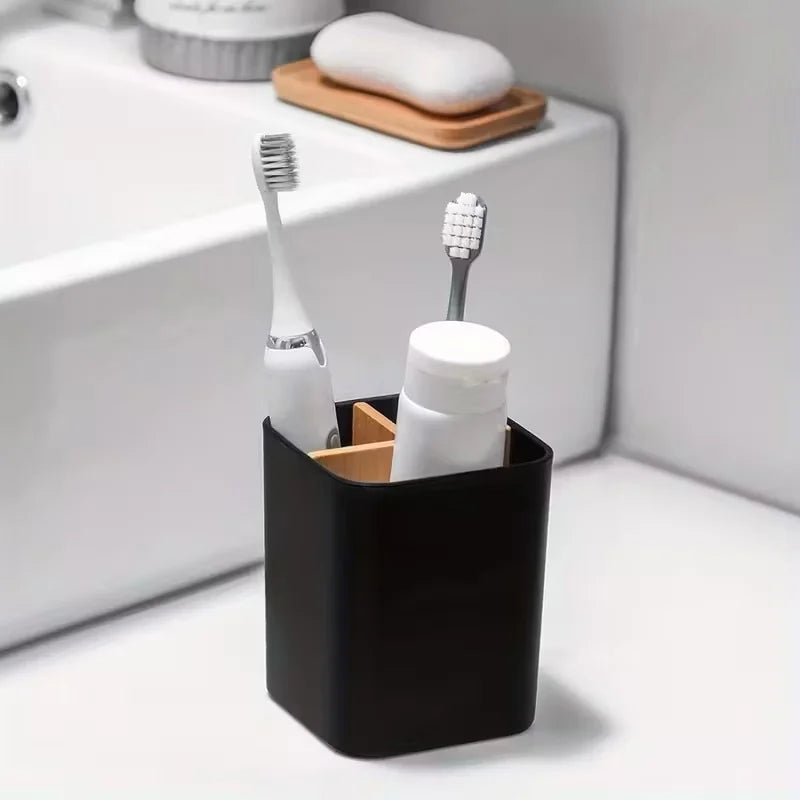 Organizador de casa de banho com três compartimentos para escovas de dentes
