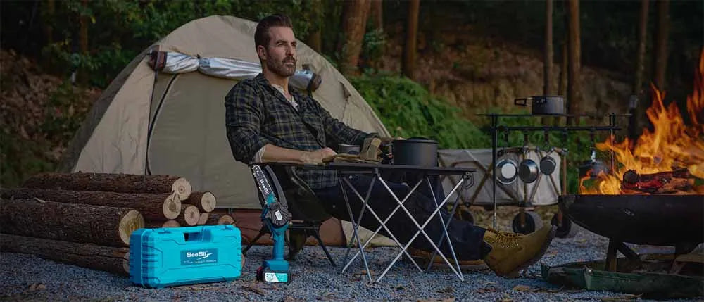 Bezdrôtová mini reťazová píla 6 palcov nabíjateľná záhradná píla na prerezávanie