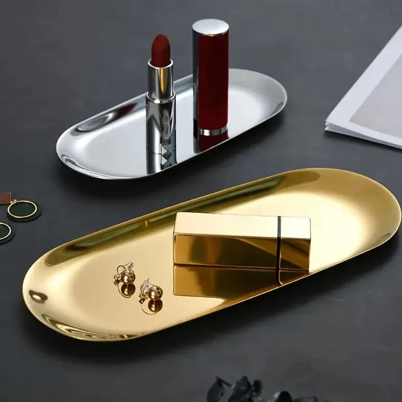 Tabuleiro decorativo e de arrumação oval em metal