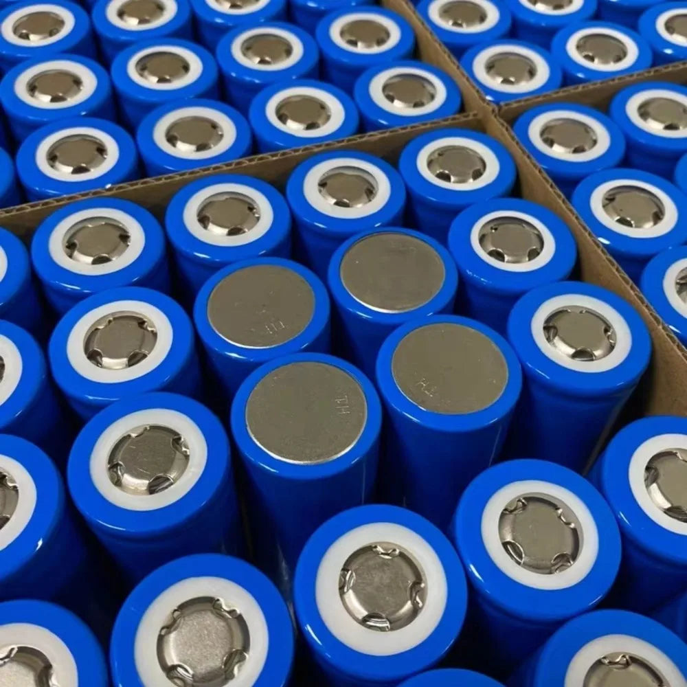 32700 LiFePO4 Battery Cell, 3.2 V 5000 mAh, 35 A