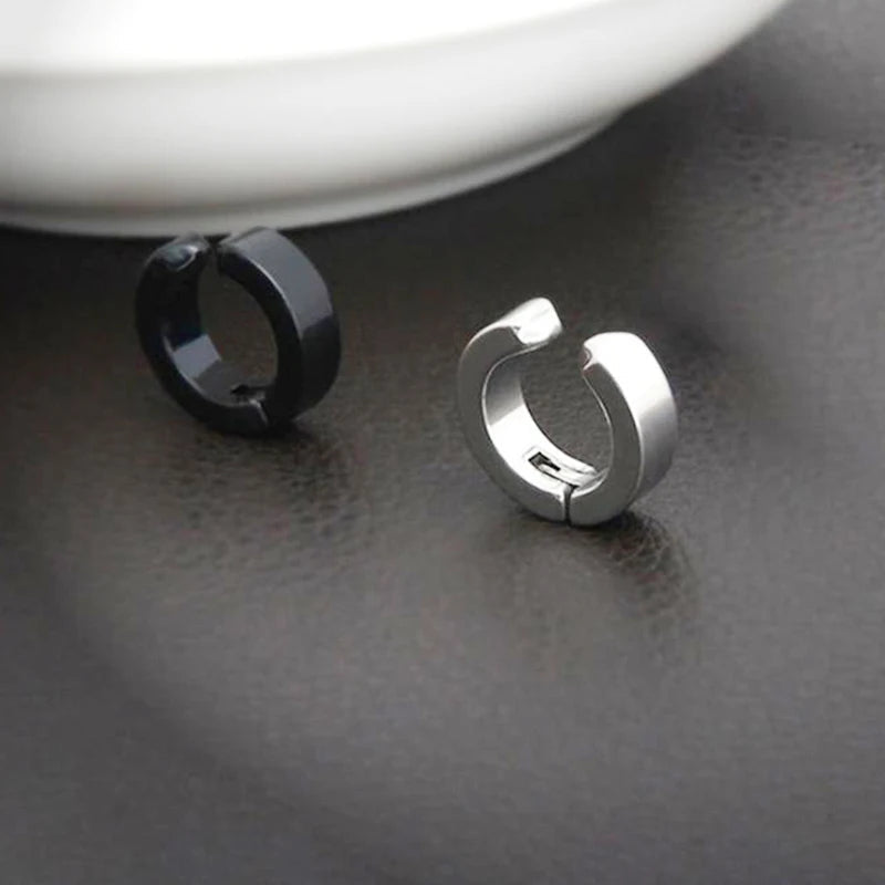 2 Pcs Classic Korean Punk Stainless Steel Ear Clip Earrings for Men Women Black No Pierced Fake Ear Circle New Pop Jewelry