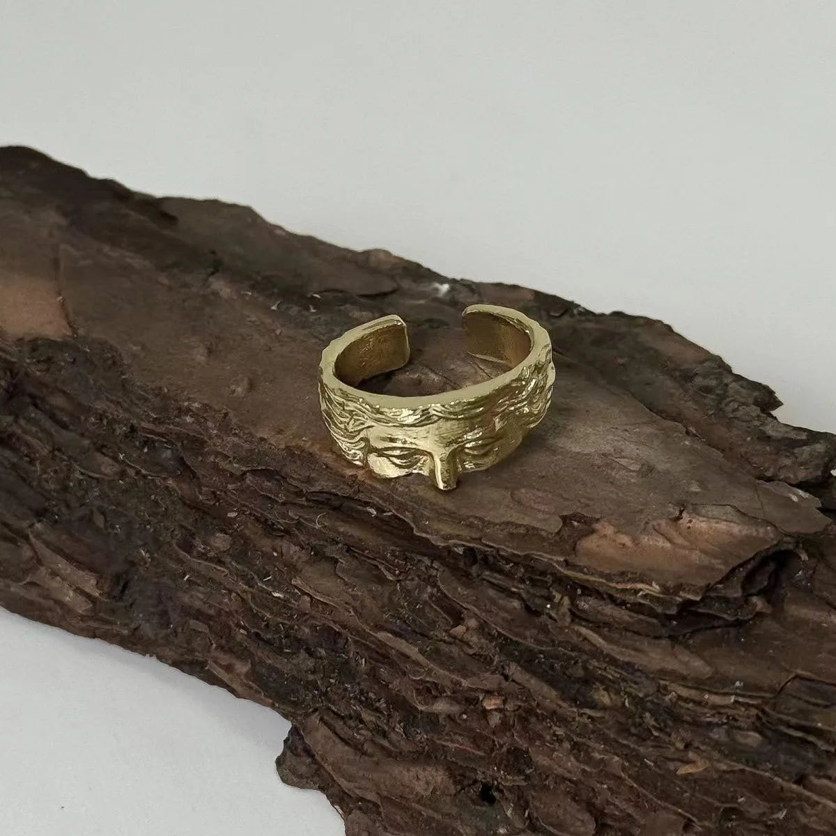 Creative Venus Half Mask Ring For Men Vintage Carving Opening Adjustable Ring Fashion Jewelry Gifts