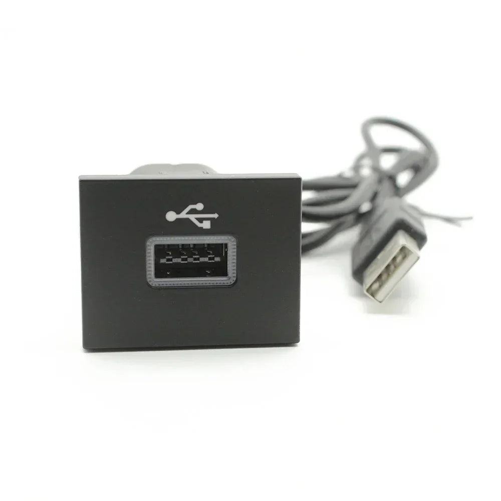 12V/24V Автомобилен заряден адаптер за телефон с двойна QC3.0 Type C PD USB порт за зареждане, захранващ адаптер за Ford Focus 2004-2011 mk2 аксесоари