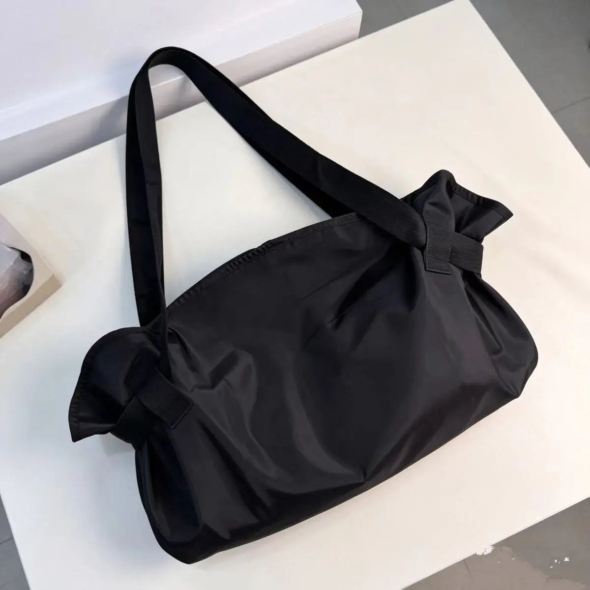 Convertible Picnic Mat and Shoulder Tote