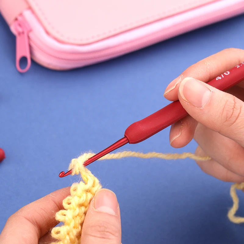 Set de 9 ganchos de crochet ergonómicos de 2 a 10 mm con mango cómodo