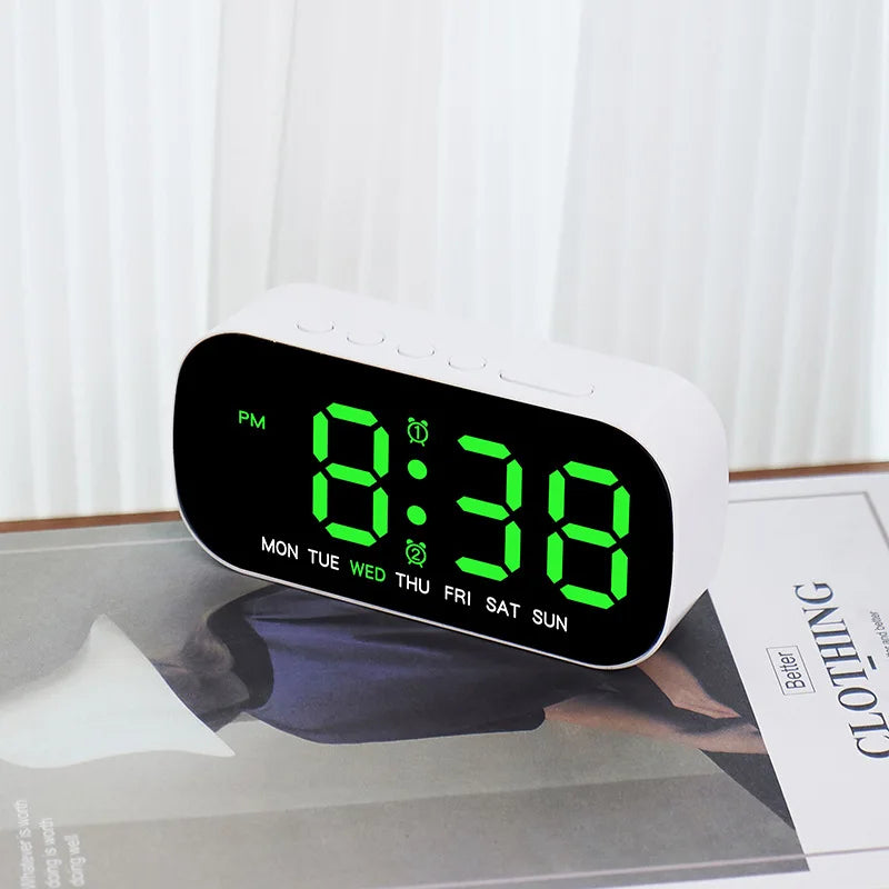 USB Digital Alarm Clock with Dual Alarms