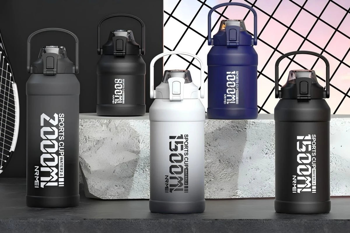 Thermos Wasserflasche mit Strohhalm, Griffbecher, 316 Edelstahlflasche, große Kapazität, vakuumisolierter Becher