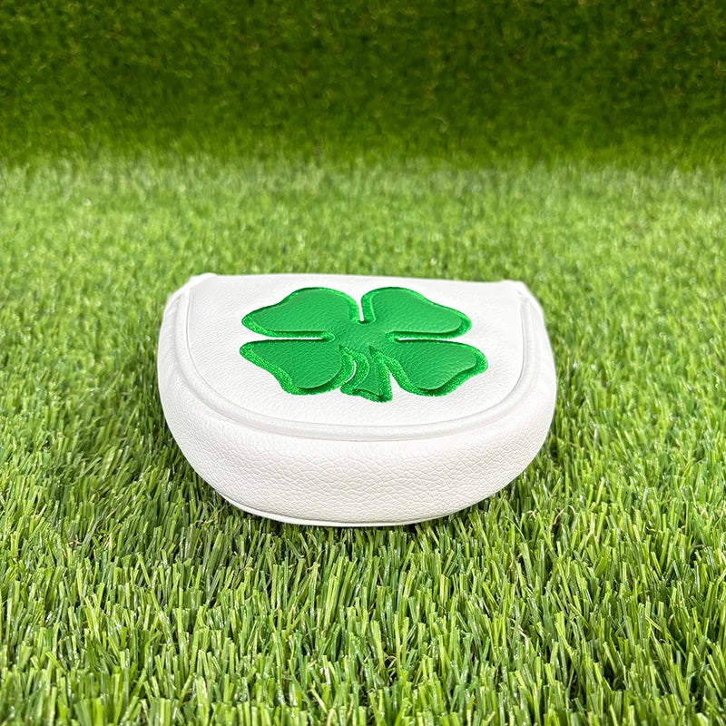 Schlägerhaube für Golf-Putter mit Kleemuster