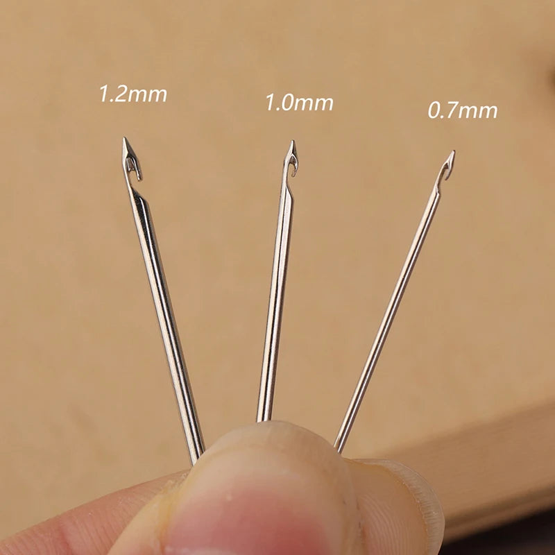 Tambour Embroidery Hook with Three Needle Sizes