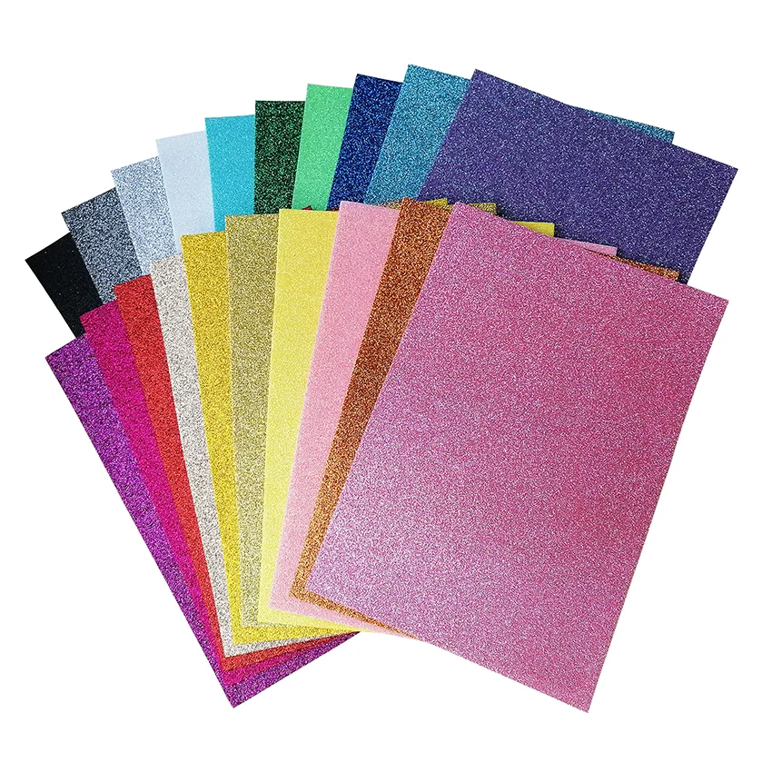 أوراق Felt فنية لامعة — قطعتان، 20 × 30 سم