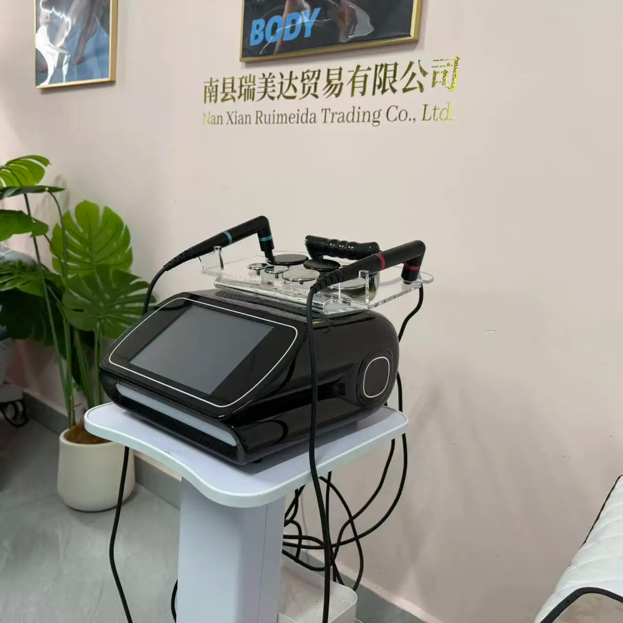448KHz Circulation Thermal Penetration Beauty Machine