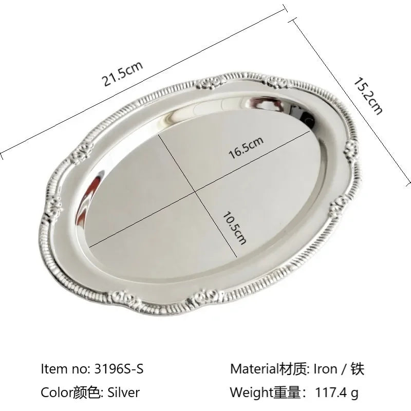 Tablett in Vintage-Optik mit Prägemuster in Silberoptik