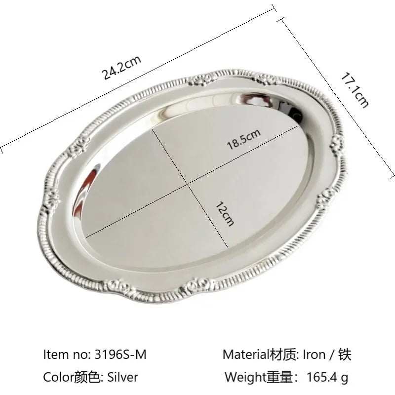 Tablett in Vintage-Optik mit Prägemuster in Silberoptik