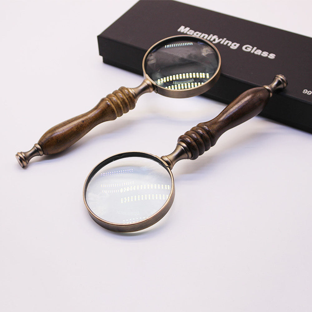 10x-Labelled Handheld Reading Magnifier