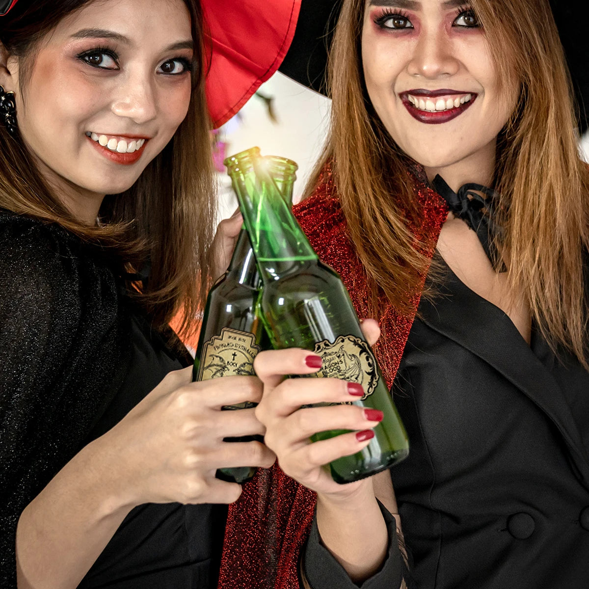 12/24pcs Halloween Retro Horror Gothic Wine Bottle Labels Sticker Vintage Witch Graffiti Potion Decals for Halloween party decor