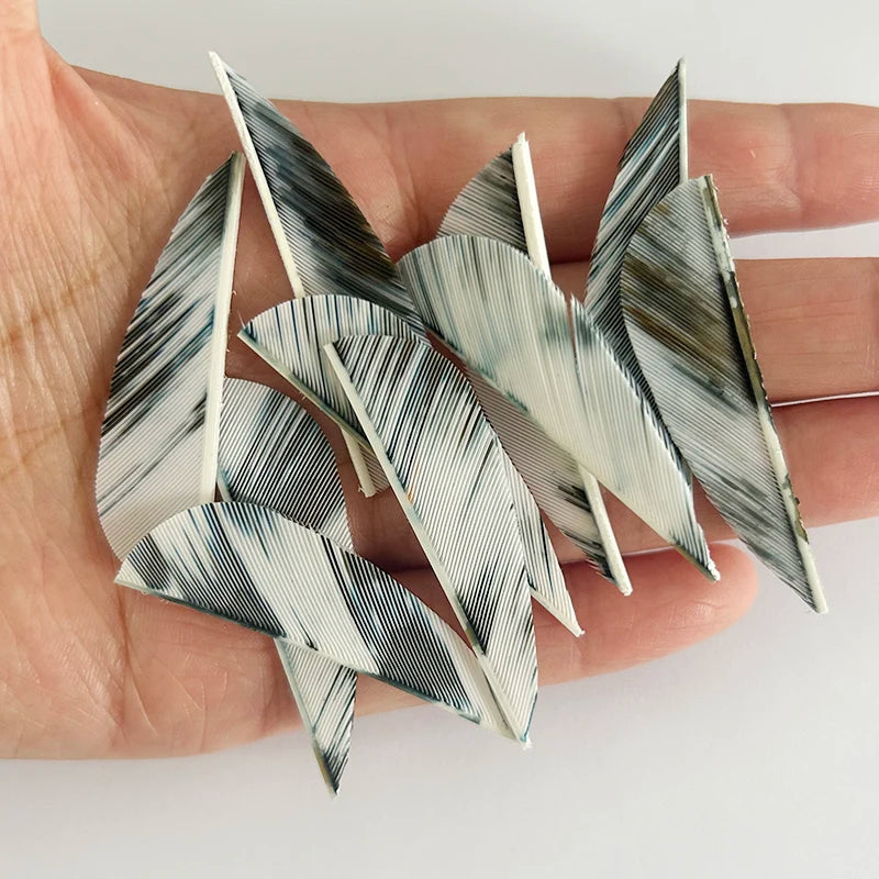 50 Plumillas de pluma de pavo de alas derechas — 2 pulgadas