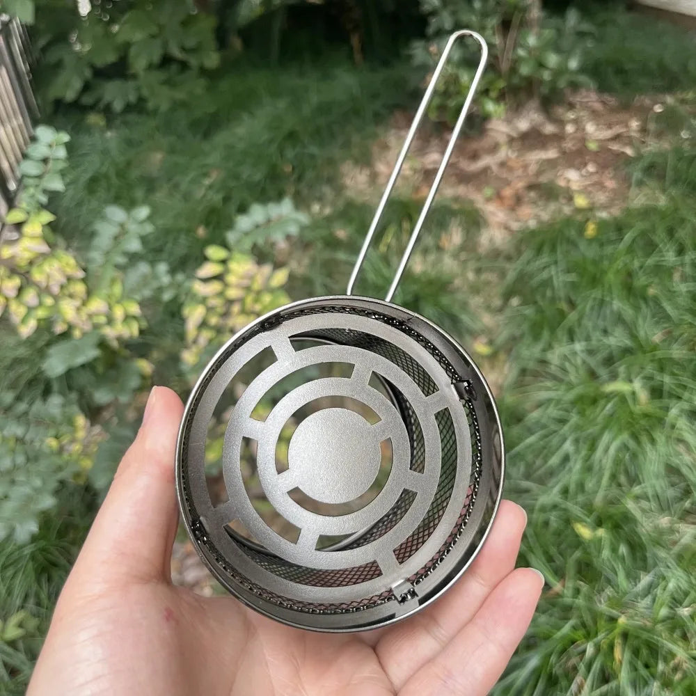 Metallkurv for vannpipens kull med håndtak