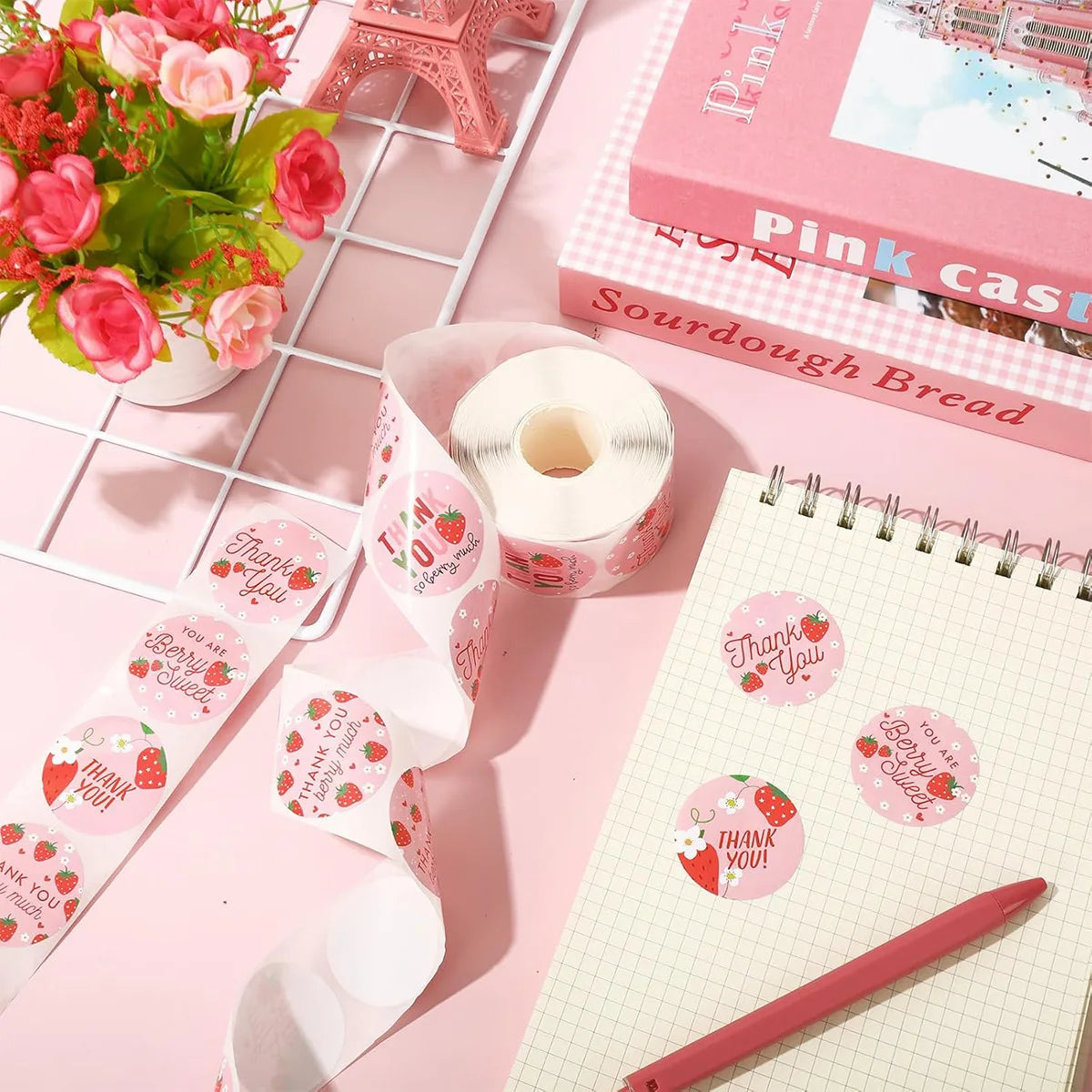 500pcs Strawberry Thank You Stickers,DIYAdhesive Labels Envelope Gift Sealing Stickers Birthday Party Cupcake Decoration Sticker