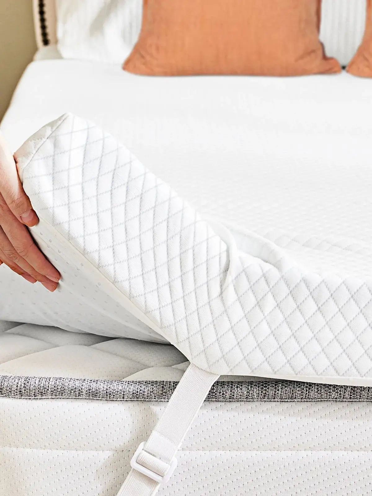 4-Inch Memory Foam Mattress Topper with Cooling Gel Cover