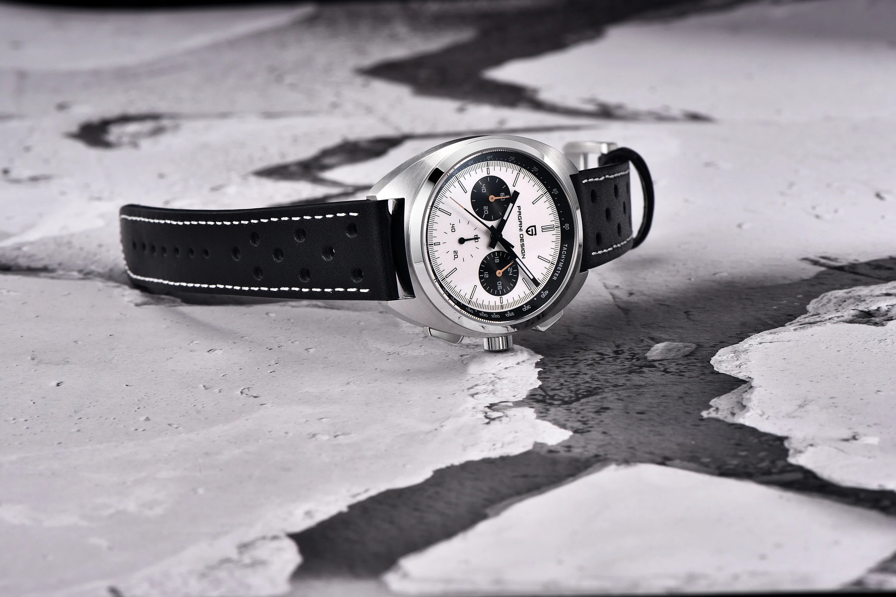 Retro Panda urskive kronografur med safirglas