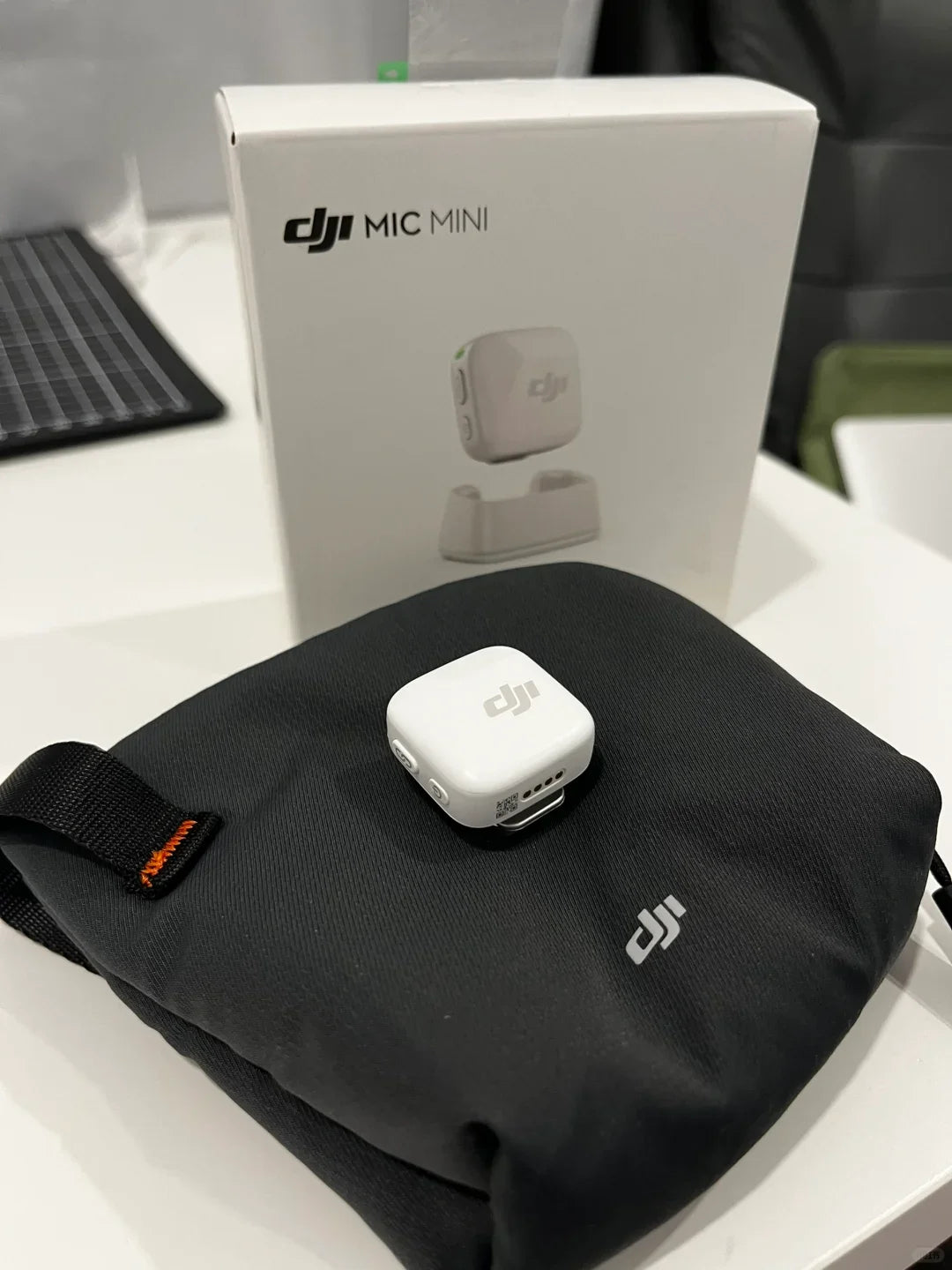 DJI Mic Mini Wireless Microphone System with Charging Case
