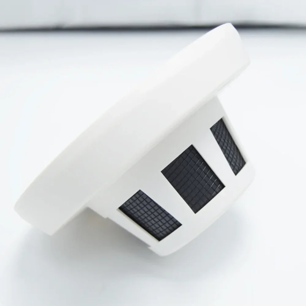 كاميرا مراقبة شبكية بدقة 4K مع تغذية كهربائية عبر الإيثرنت 48 فولت وعدسة واسعة الزاوية وصوت