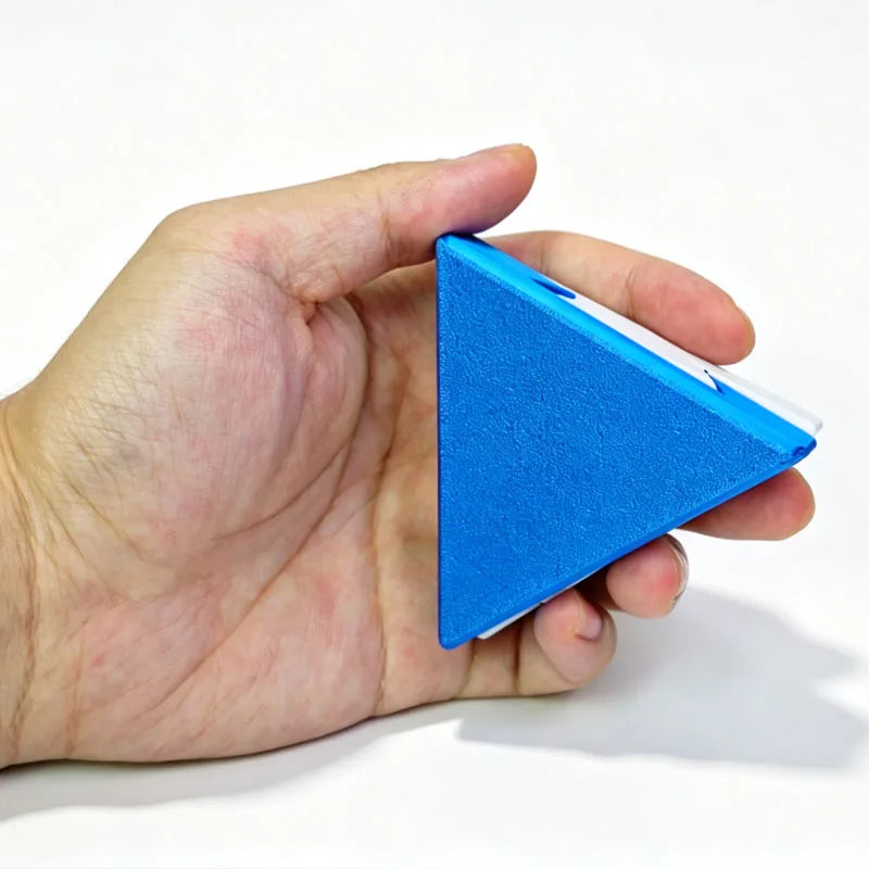3D-Printed Impossible Triangle Puzzle