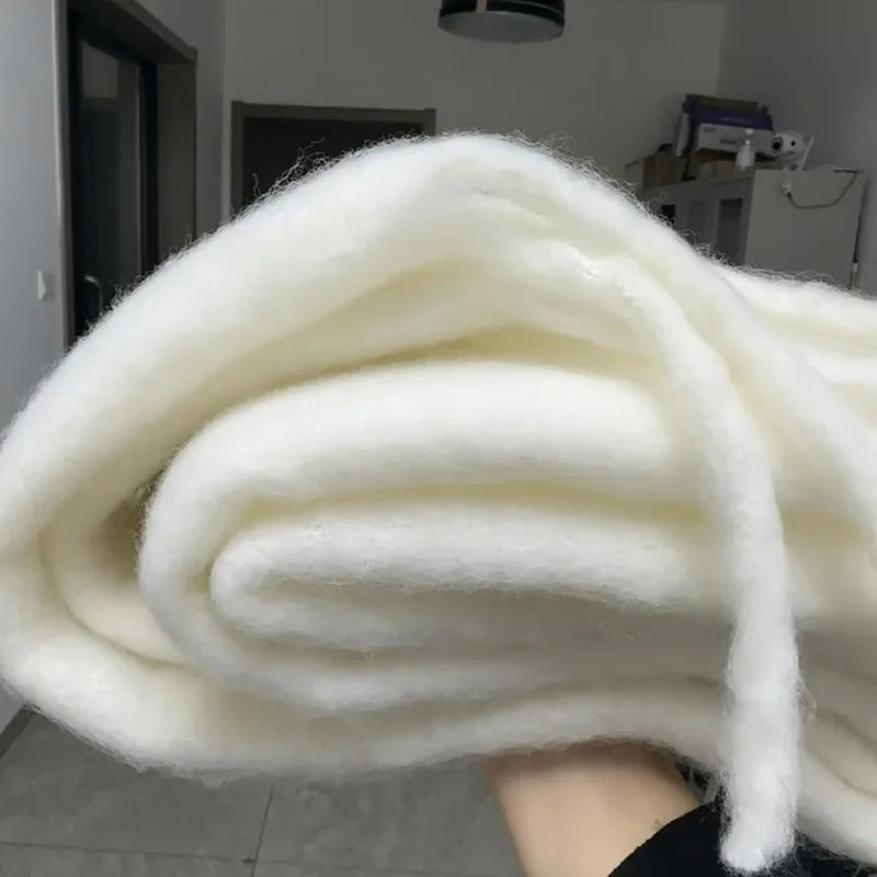 Kadın Bej Büyük Atkı – Kalınlaştırılmış Kış Şalı