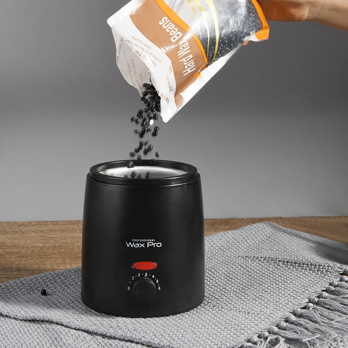 Nastaviteľný elektrický ohrievač vosku s objemom 200 ml, 35 W