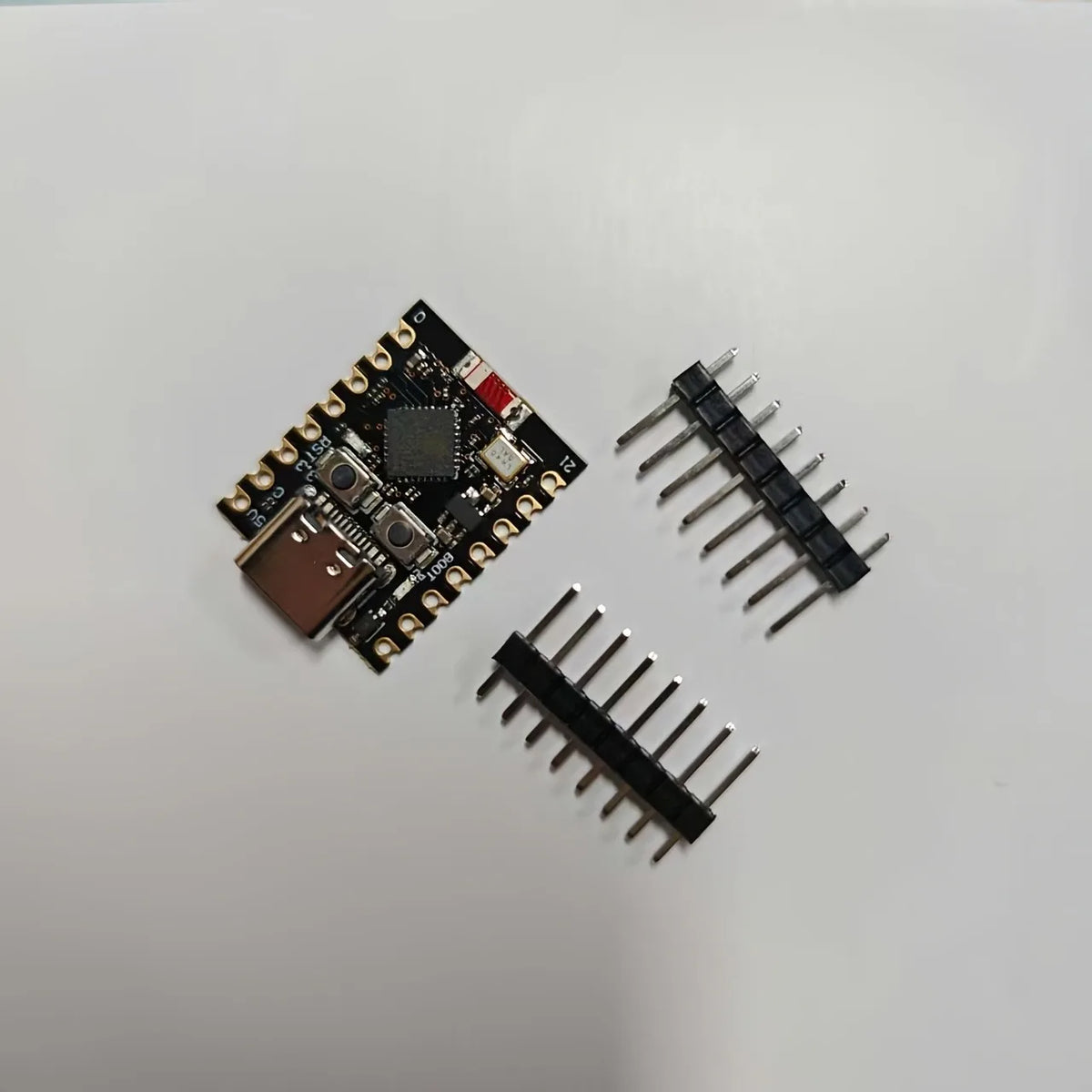 ESP32-C3 SuperMini Wi-Fi i Bluetooth pločica