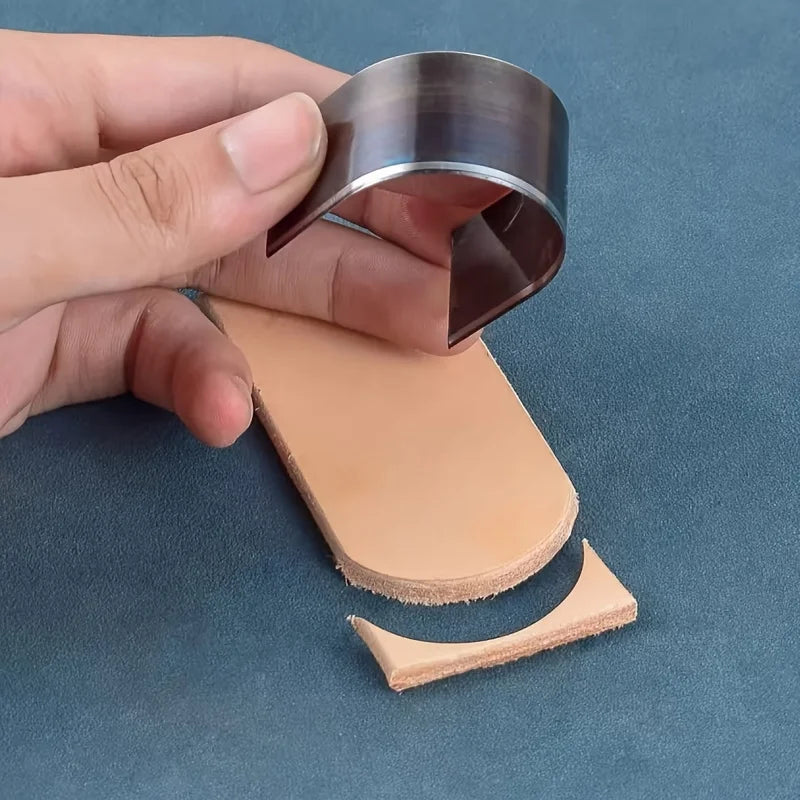 Conjunto de ferramentas para extremidades de cintos e correias em pele
