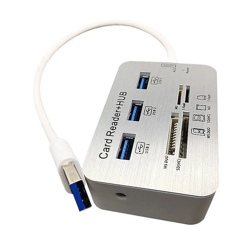 USB-C-hub med 3 USB 3.0-porter og minnekortleser