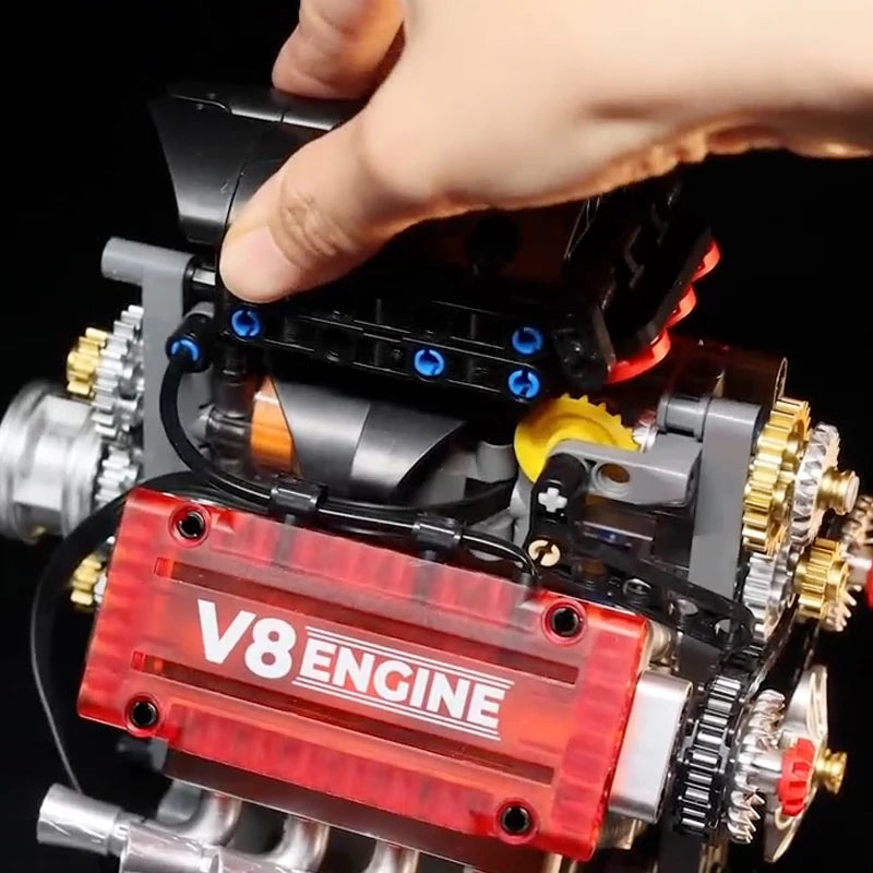 Motorised V8 Engine Brick Model - 478 Pieces