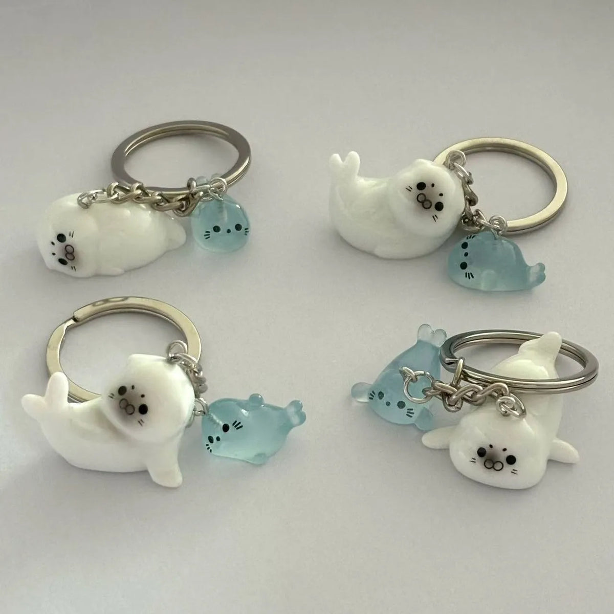 Kawaii mini 3D Tetemes fóka kulcstartó Puffos tengeri próba tengerimalac medál Pár barát hátizsák dísz születésnapi ajándék