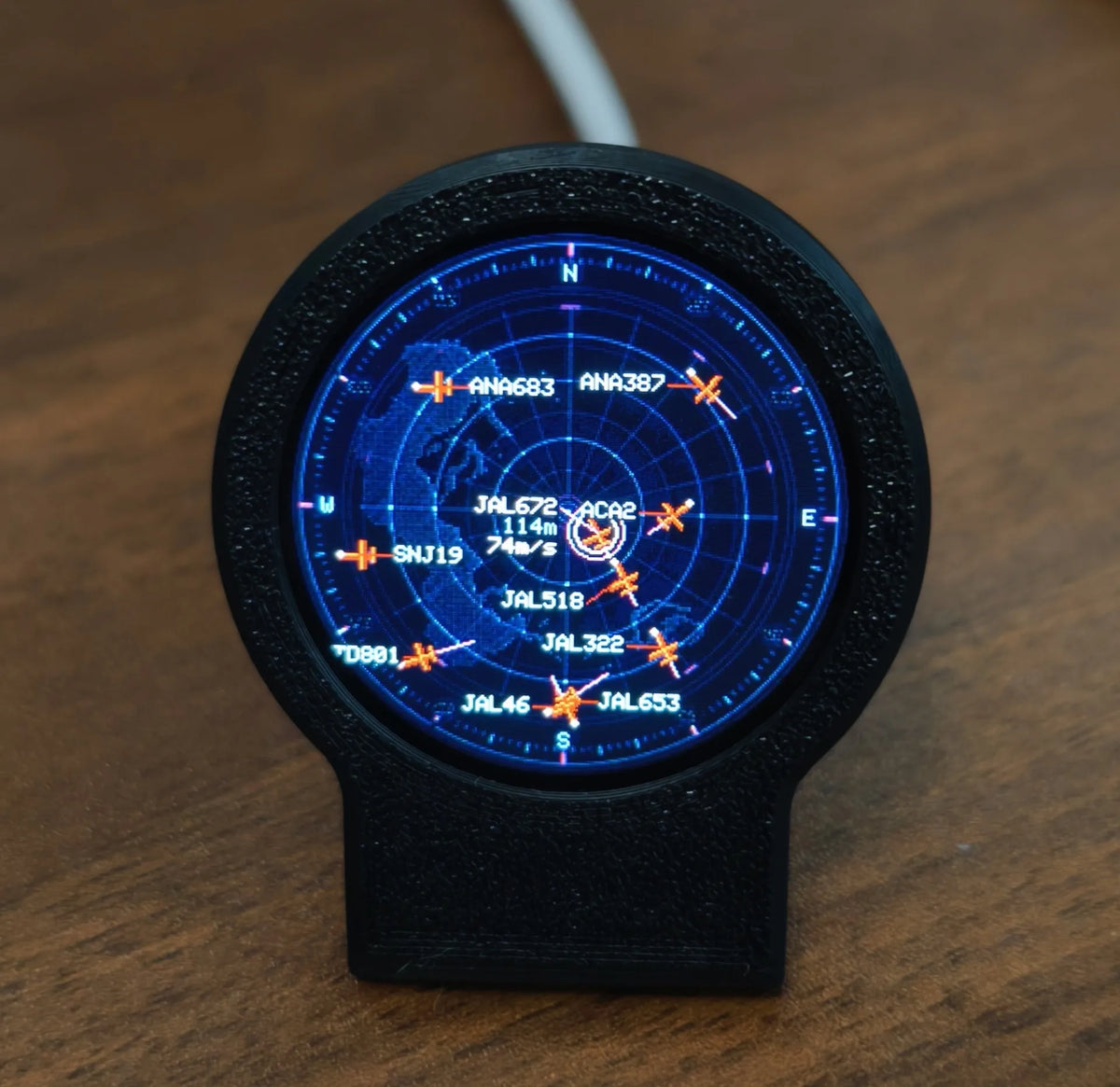 USB-C stolní radar s živým sledováním letu ADS-B